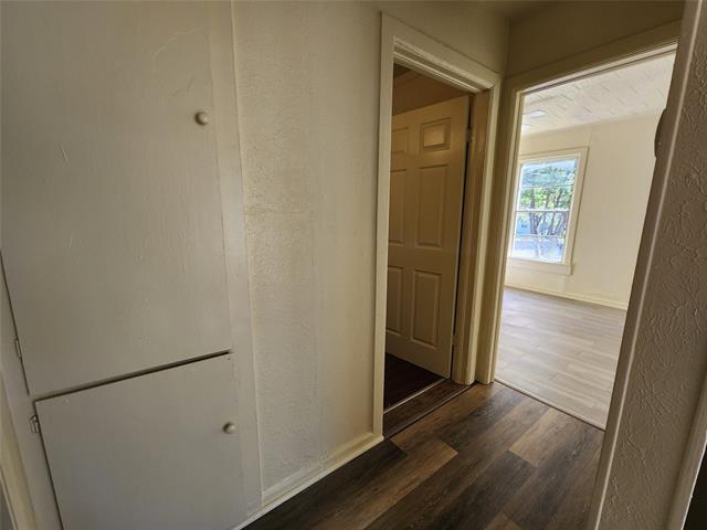 Foto del edificio - 1516 Lindsey St