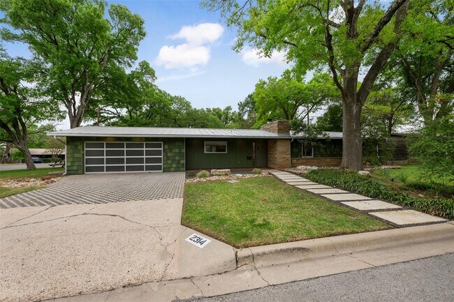 Building Photo - 2314 Westforest Dr