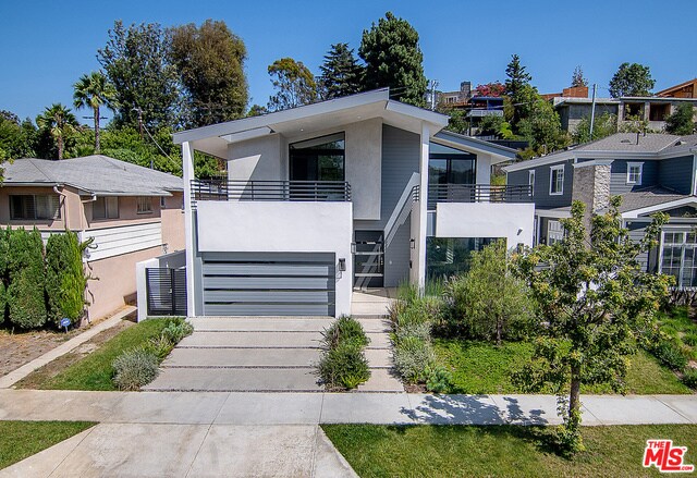 Foto del edificio - 2122 Castle Heights Ave