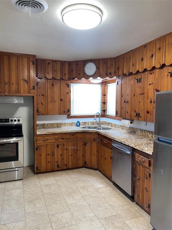 Foto del edificio - 1317 Highland Dr