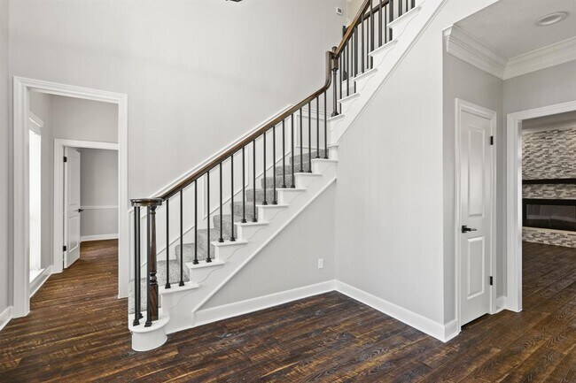 Building Photo - 3525 McCrary Rd