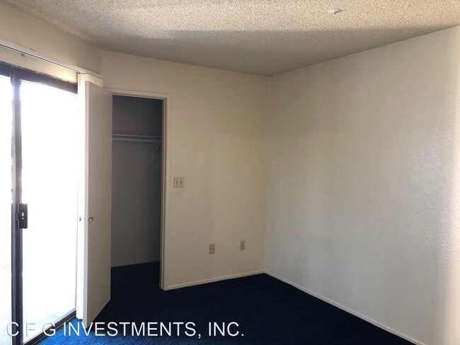 Building Photo - 1206 N Parton St