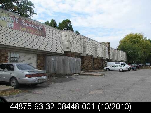 Building Photo - Delaware Gardens Apartments