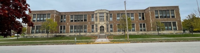 Building Photo - Central Square