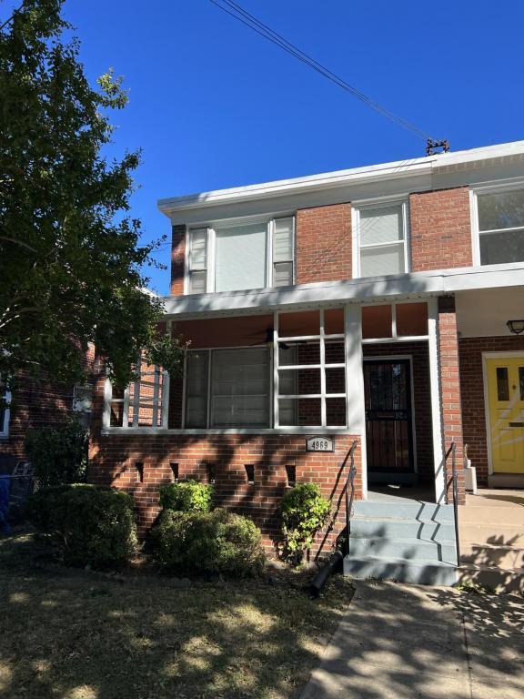 Primary Photo - 4969 12th St NE