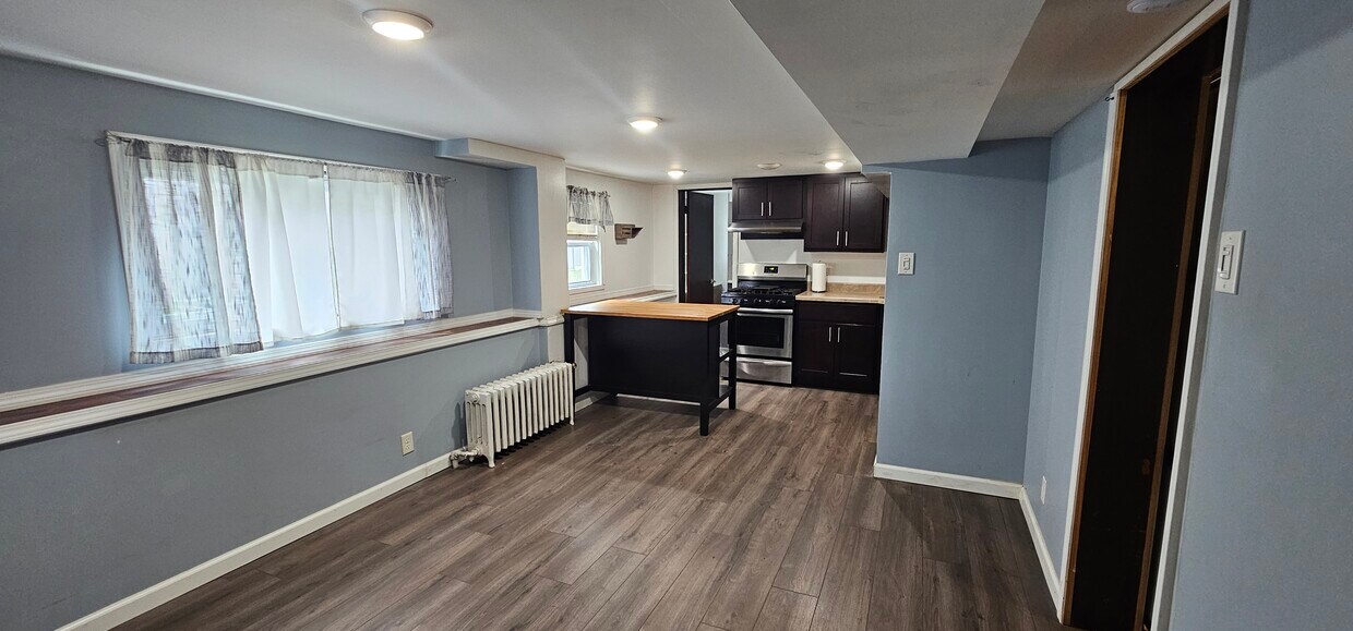 Foto principal - 3520 N Narragansett Ave