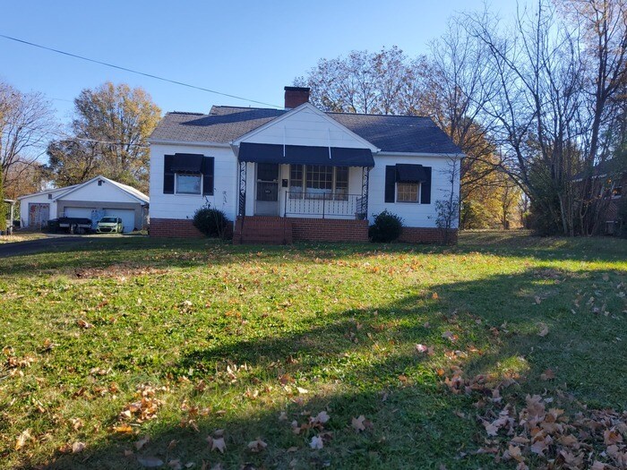 Do not miss out on this adorable home House for Rent in WinstonSalem