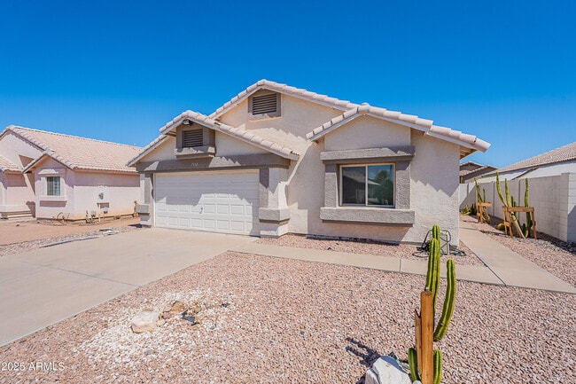 Building Photo - 7732 W Rancho Dr