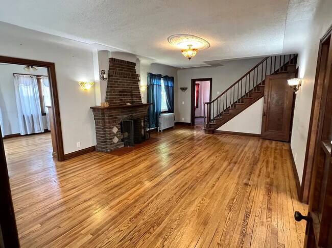 Foto del edificio - 8035 Potomac St