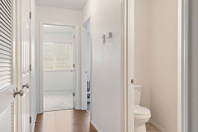 Building Photo - 9905 William Jones Cir