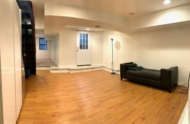 Building Photo - 238 W 137th St