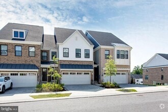 Building Photo - 11451 Starlight Pl