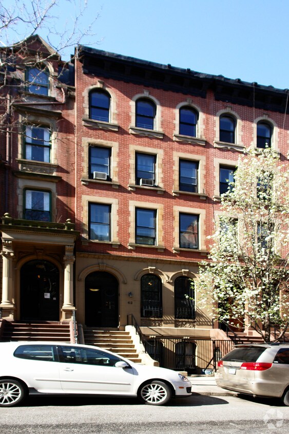 Foto del edificio - 62 W 83rd St
