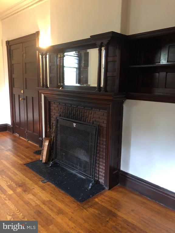 Foto del edificio - 5335 Knox St