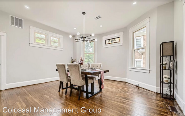 Building Photo - 6 br, 4 bath House - 2707 Roslyn Ave