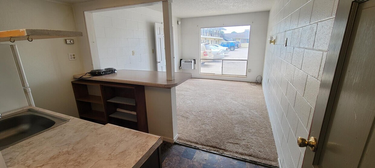 Foto principal - 112 E Cherry St