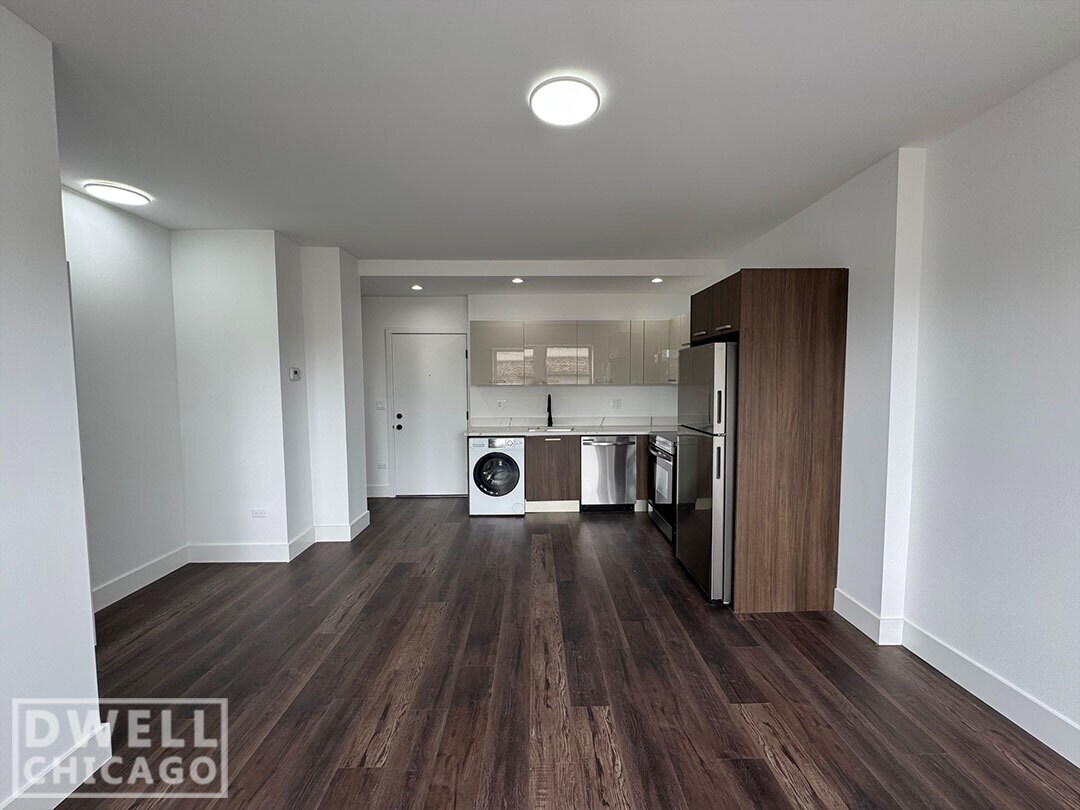 Foto principal - 5600 N Ashland Ave