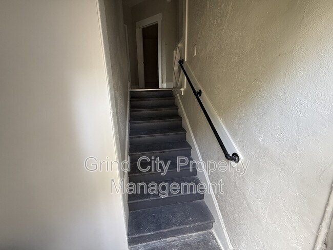 Foto del edificio - 997 S Willett St