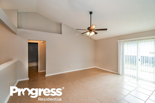 Building Photo - 1863 Sheraton Lakes Cir