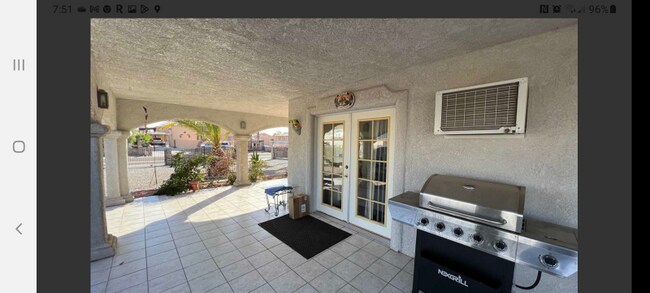 Building Photo - 13818 E 52nd St