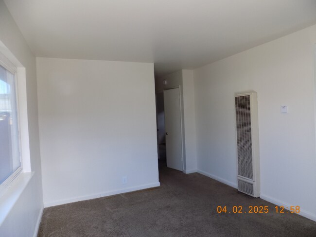 Building Photo - 2907 Calvin Ave