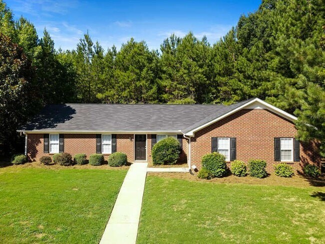 Foto del edificio - 153 Oak Bluff Dr