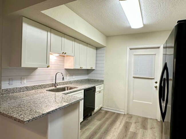 Foto del edificio - 413 Krueger St