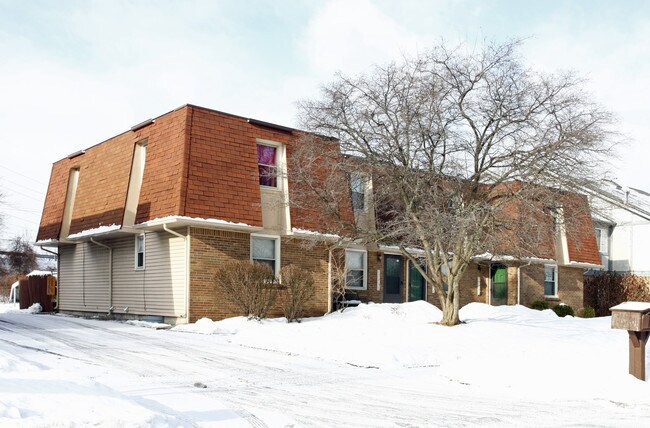 Foto del edificio - 5841-5847 Ryewyck Dr
