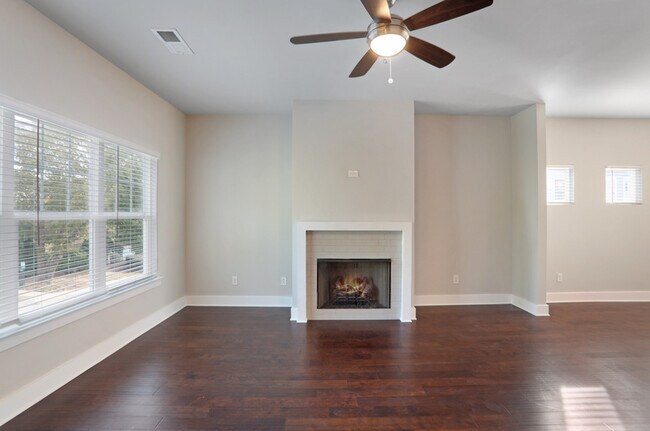 Foto del edificio - 1272 Carbon Ct