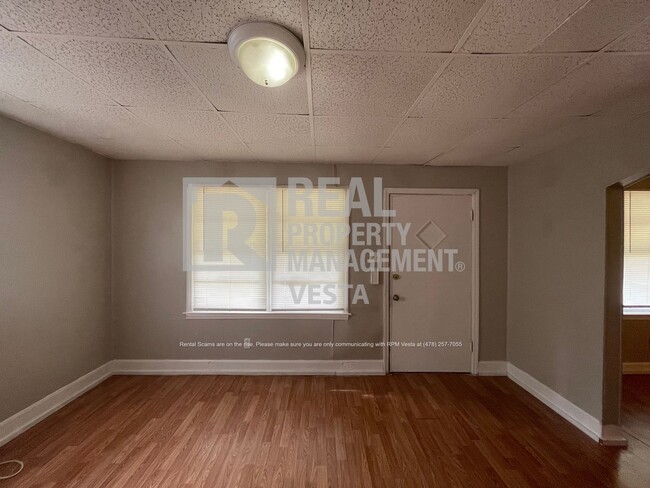 Foto del edificio - 3419 Walker St