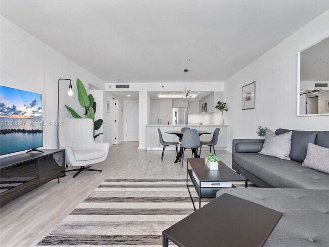 Foto del edificio - 400 South Pointe Dr