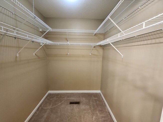 Building Photo - 1760 Crabtree Ct