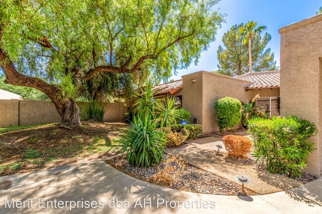 Foto del edificio - 3 br, 2 bath House - 7207 E SOLANO DR