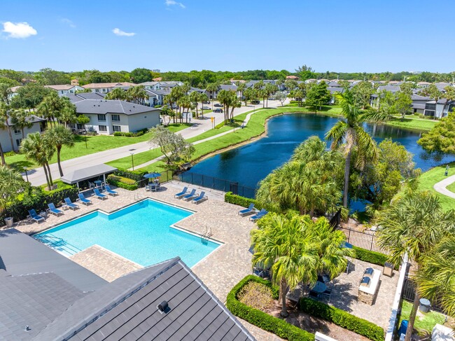 Building Photo - Boca Arbor Club Apartments