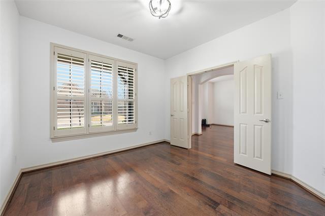 Foto del edificio - 12845 Homestretch Dr