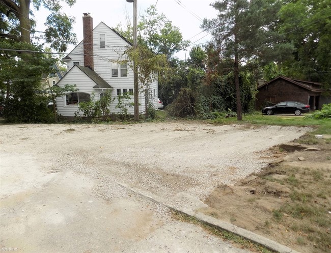 Building Photo - 1018 Vaughn St