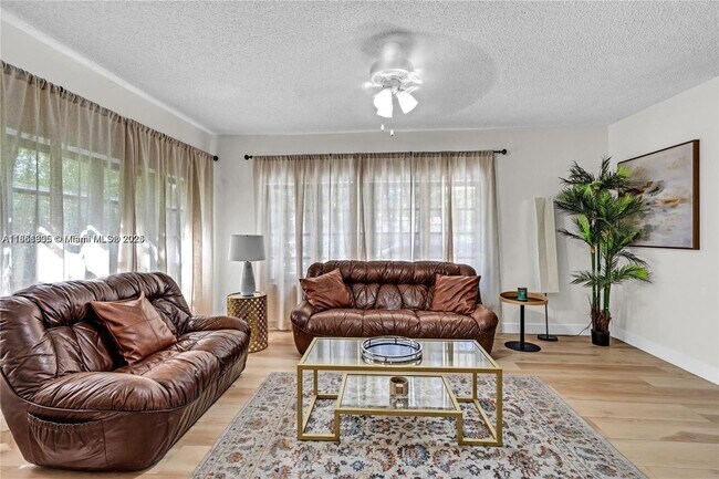 Foto del edificio - 927 SW 15th Ave