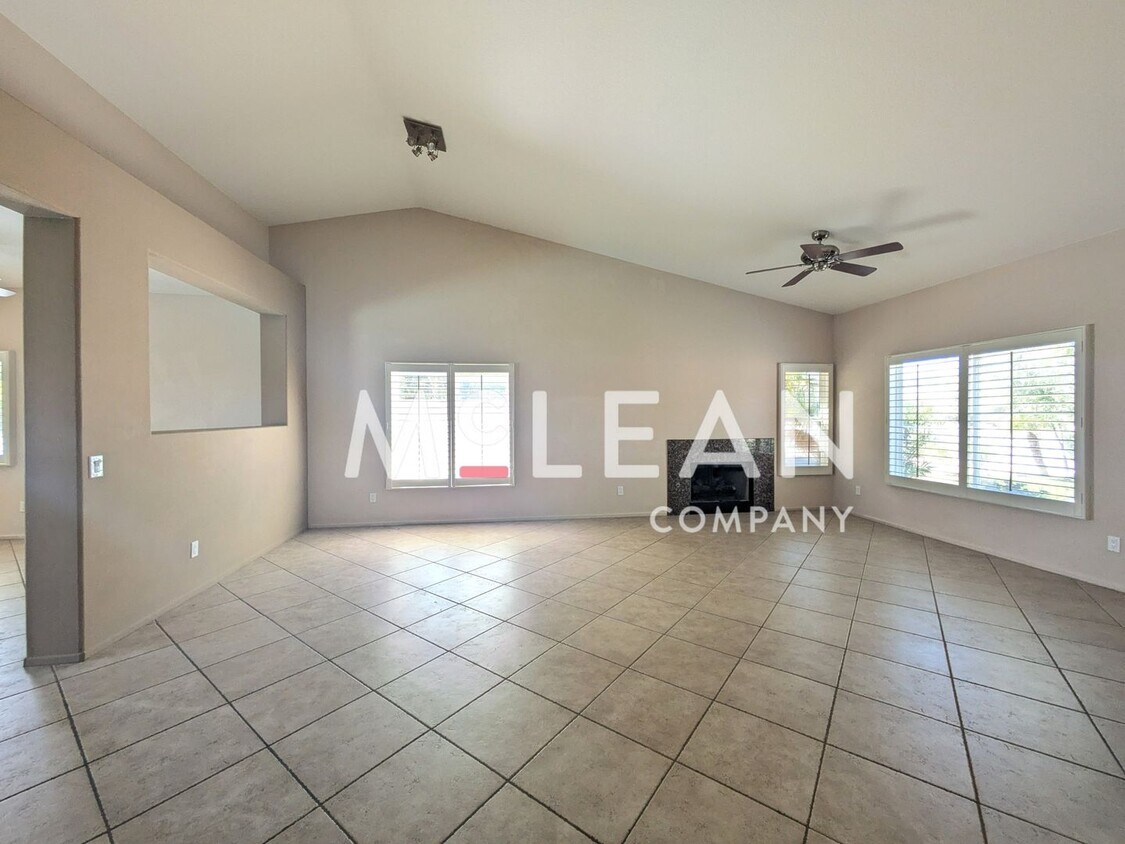 Primary Photo - Stunning 3 Bedroom Home with Private Pool ...