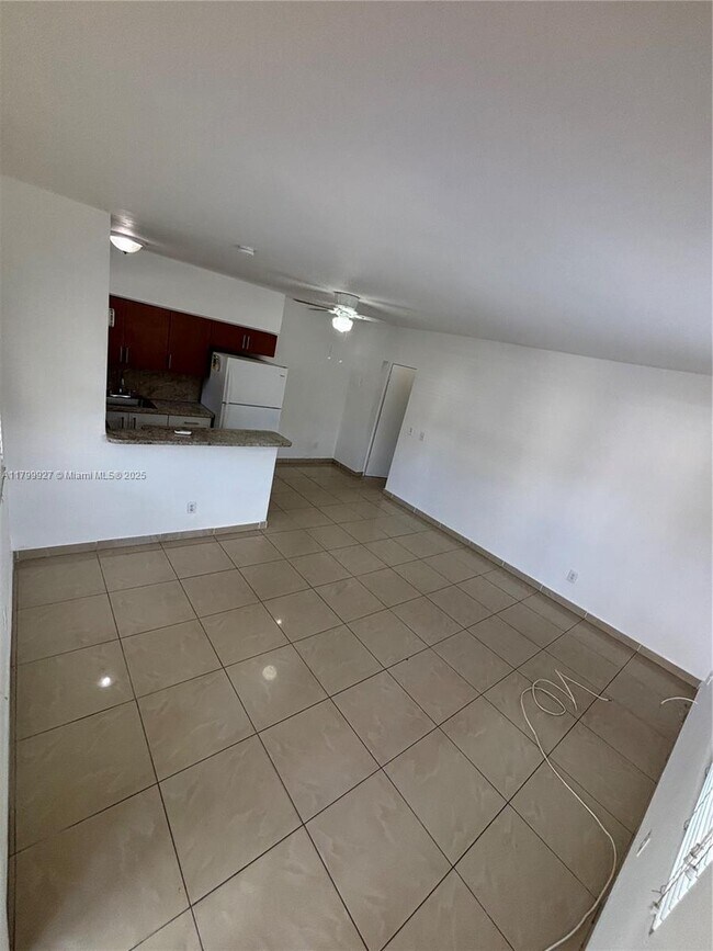 Foto del edificio - 520 NW 97th St