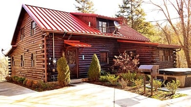Building Photo - 3059 Pittman Center Rd