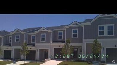 Building Photo - 4614 Ridge Bend Dr