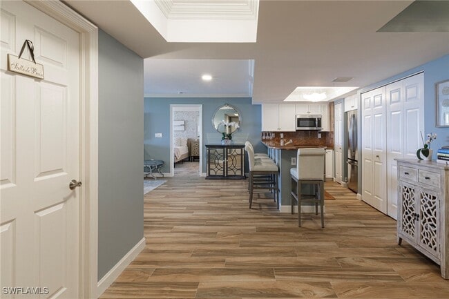 Building Photo - 6849 Grenadier Blvd