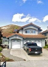 Building Photo - 1312 Aralia Ct