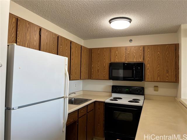 Building Photo - 98-402-402 Koauka Loop