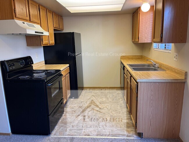 Foto del edificio - 1261 Soaring Eagle Dr
