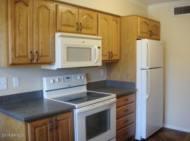 Building Photo - 10167 N 97th Ave