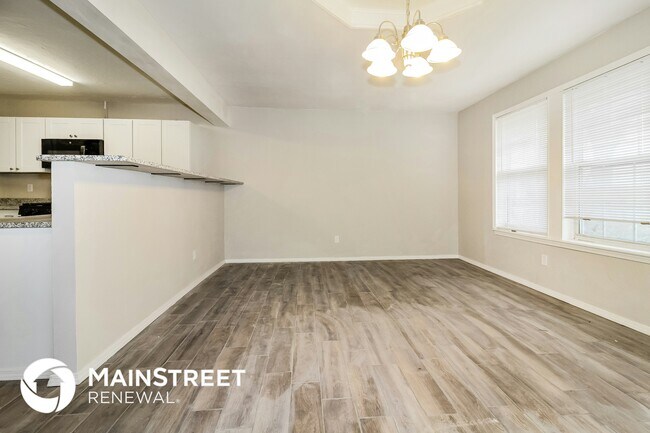 Foto del edificio - 800 Plaza Dr