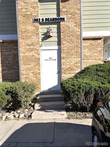 Foto principal - 962 S Dearborn Way