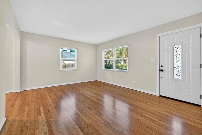 Foto del edificio - 2716 14th St N