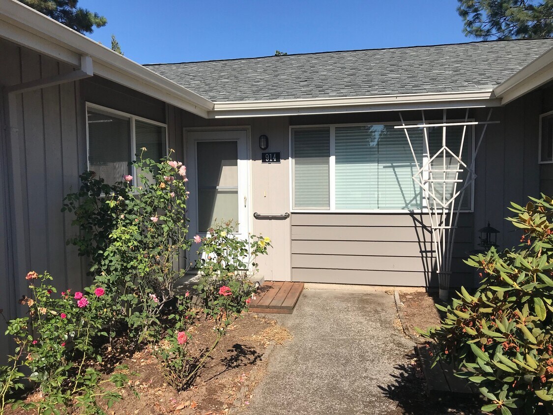 914 15th St, Washougal, WA 98671 Apartments 914 15th St Washougal, WA